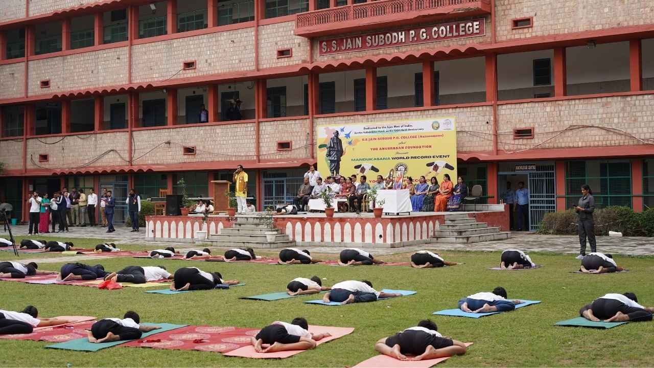 Setting a Yoga World Record
